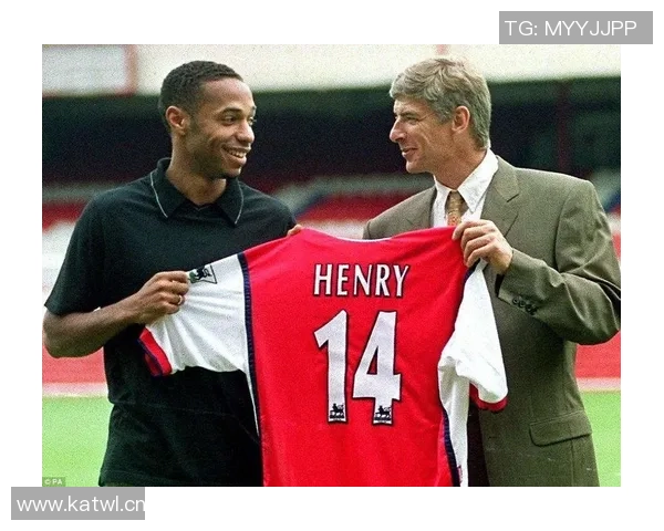 亨利自曝曾想加盟利物浦，卡拉格惊讶！红军球迷的“如果”与足坛的“未曾”